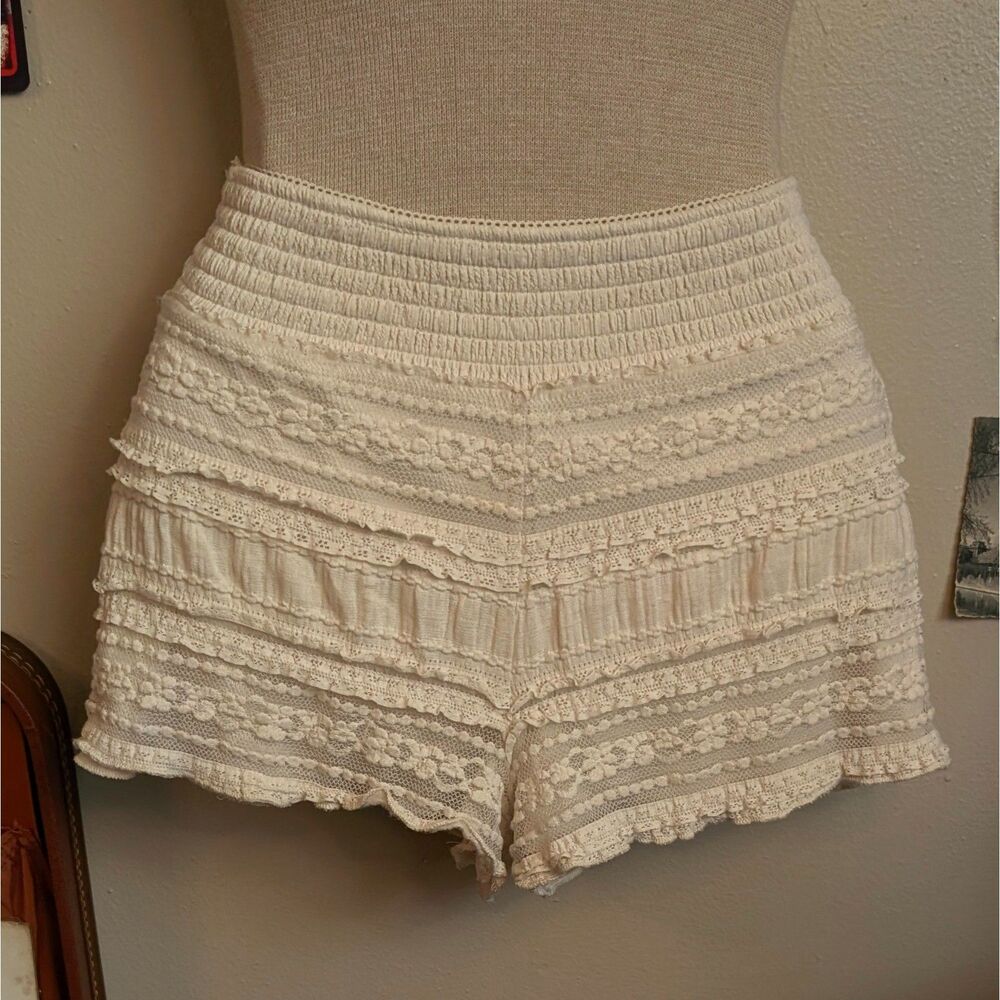 Lace Bloomer Shorts Women's XS Cream
